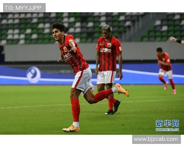 上海农商银行对阵大连队的精彩较量即将上演，谁能在赛场上笑到最后